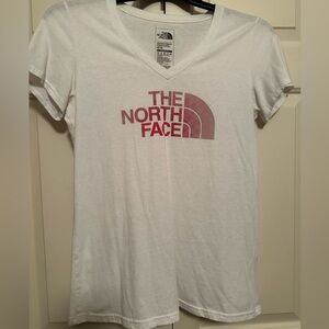 The North Face v neck t shirt, size M